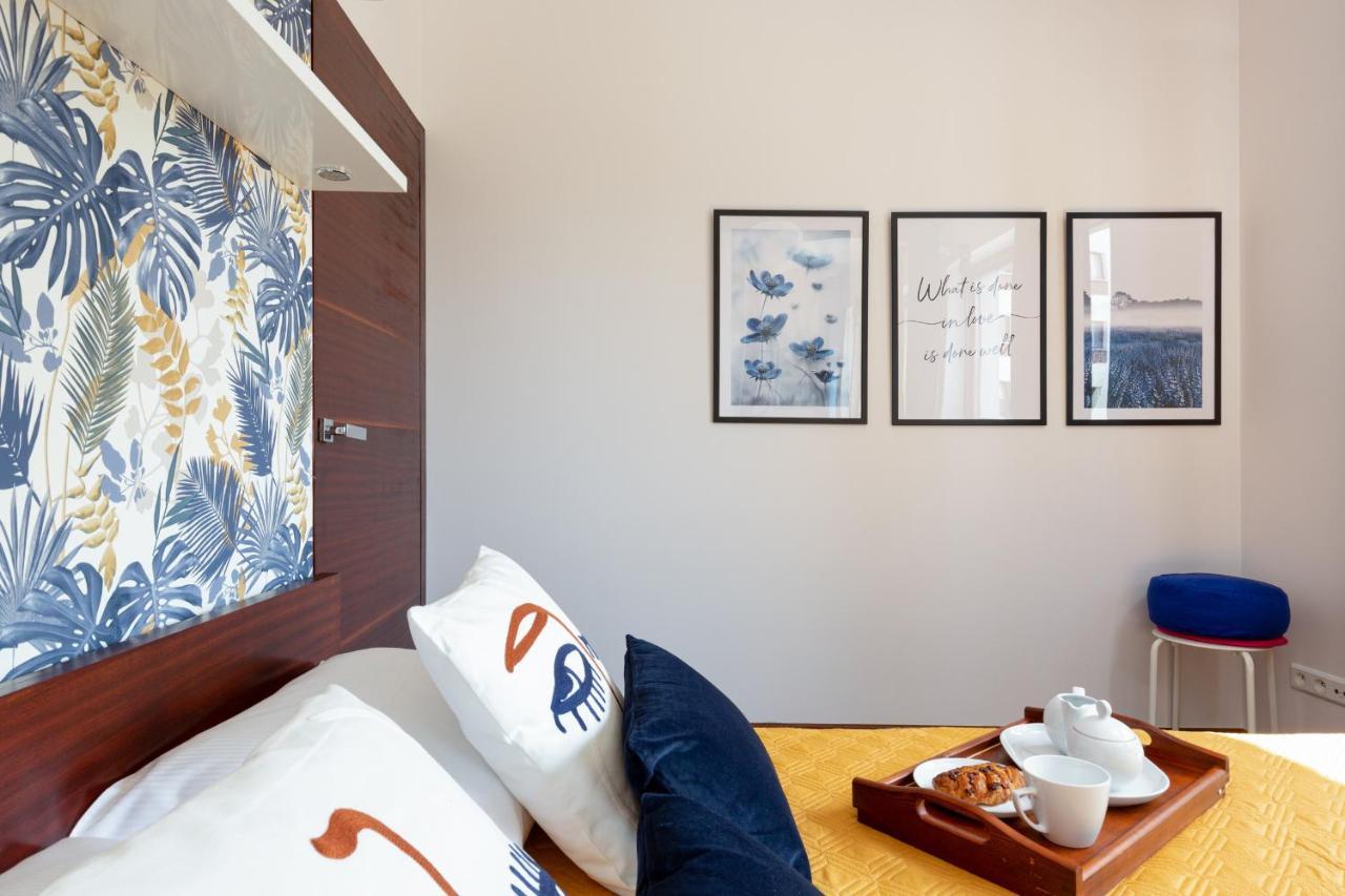 Spacious Suite With A Hammock And Terrace By Renters Prestige ワルシャワ エクステリア 写真